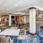 Fairfield Inn And Suites By Marriott Madison East