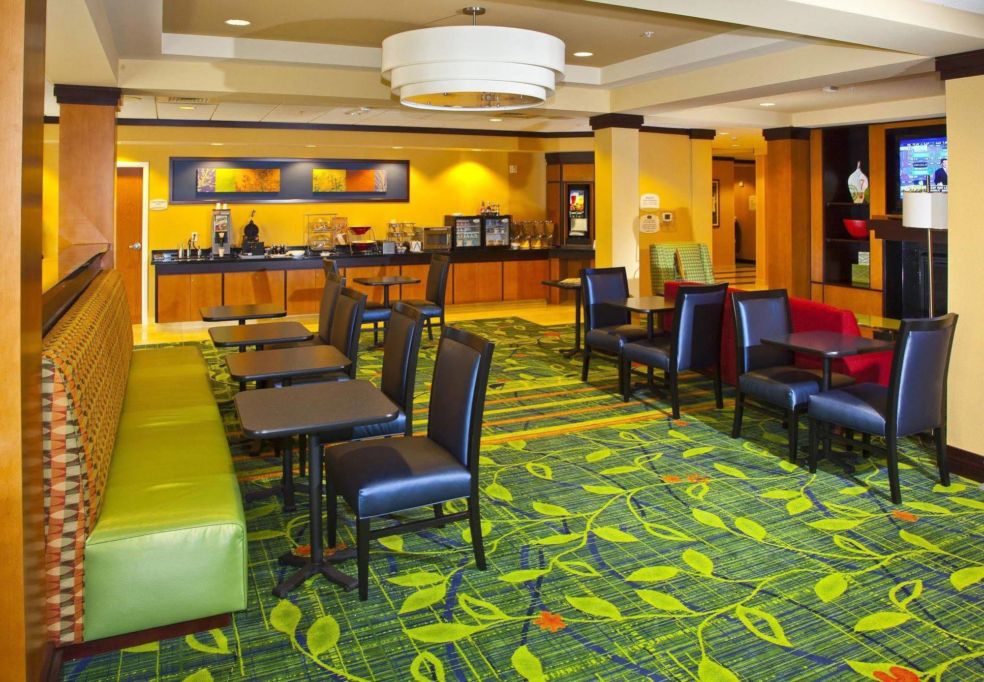 Fairfield And By Marriott East Hotel